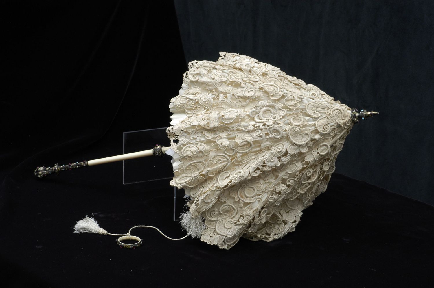 Lace and Legacy: Fashion Treasures from The Blackborne Collection